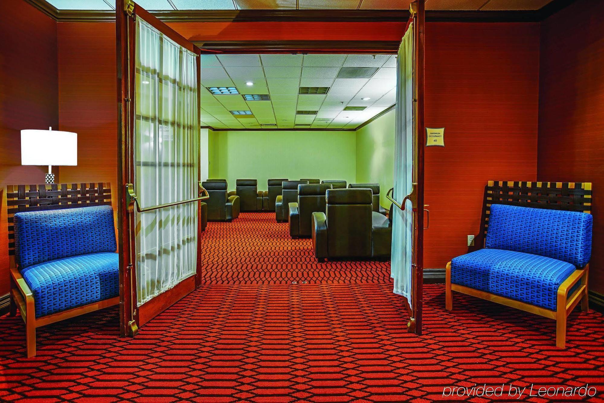 Holiday Inn & Suites Philadelphia-Runnemede/Exit 3-New Jersey Turnpike 外观 照片